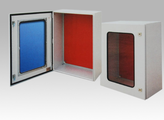 壁掛式監(jiān)測箱